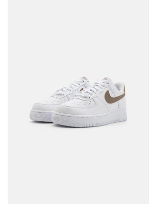 Nike Air Force 1 07 White Brown