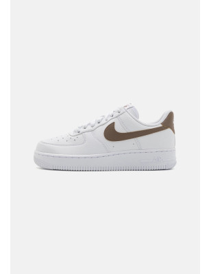 Nike Air Force 1 07 White Brown