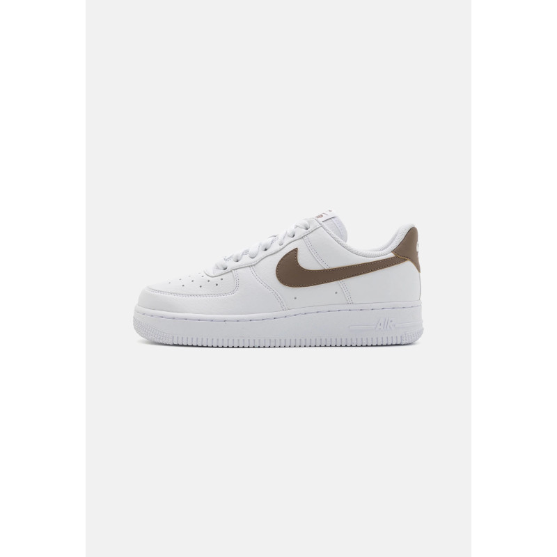 Nike Air Force 1 07 Bianco Marrone Nike Air Force 1 07 Bianco Marrone