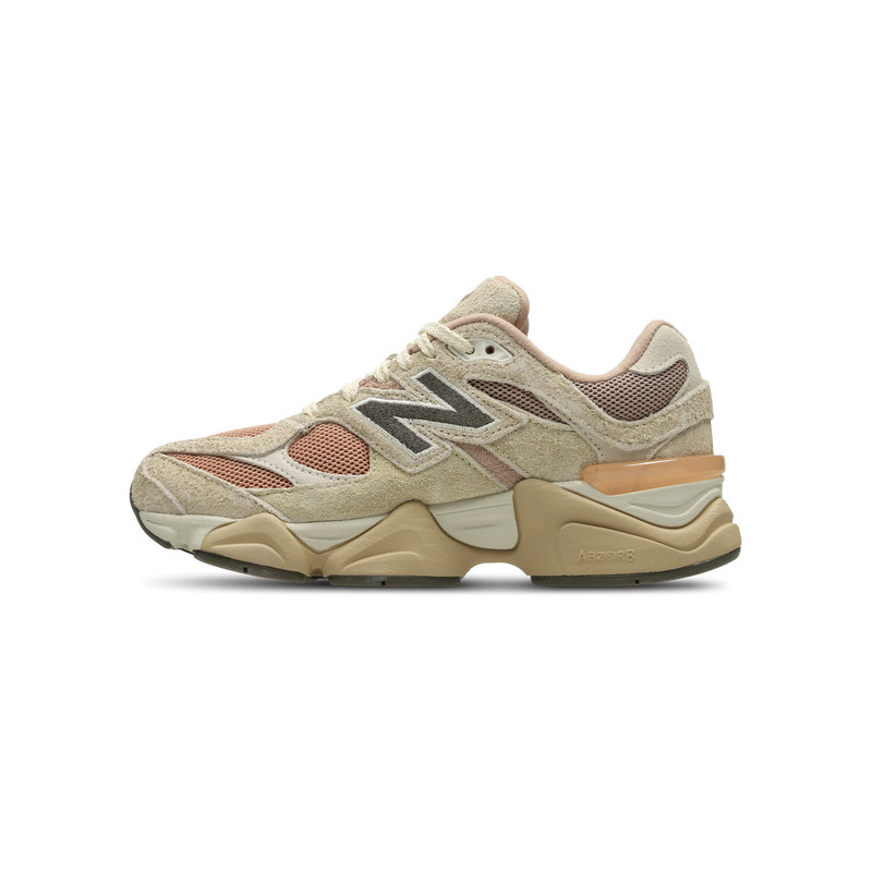 New Balance 9060 Beige Arancione New Balance 9060 Beige Arancione