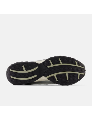 New Balance 9060 Black